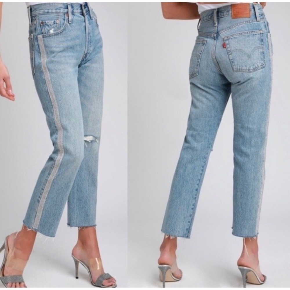 Levi's Premium 501 Crop Straight‎ Big E Light Wash Rhinestone Jeans Crystal